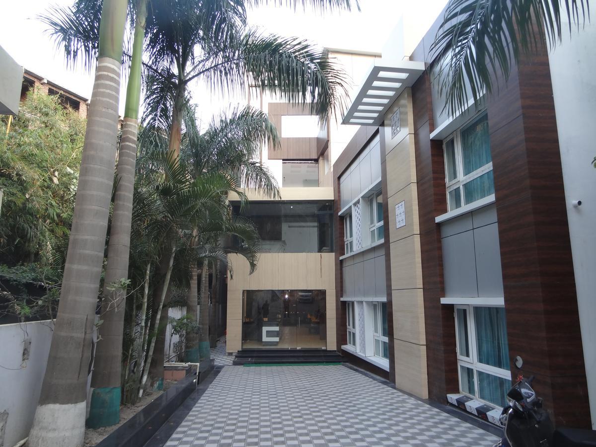 Kamakshi Residency By Royal Collection Hotel & Resorts Tapovan Εξωτερικό φωτογραφία